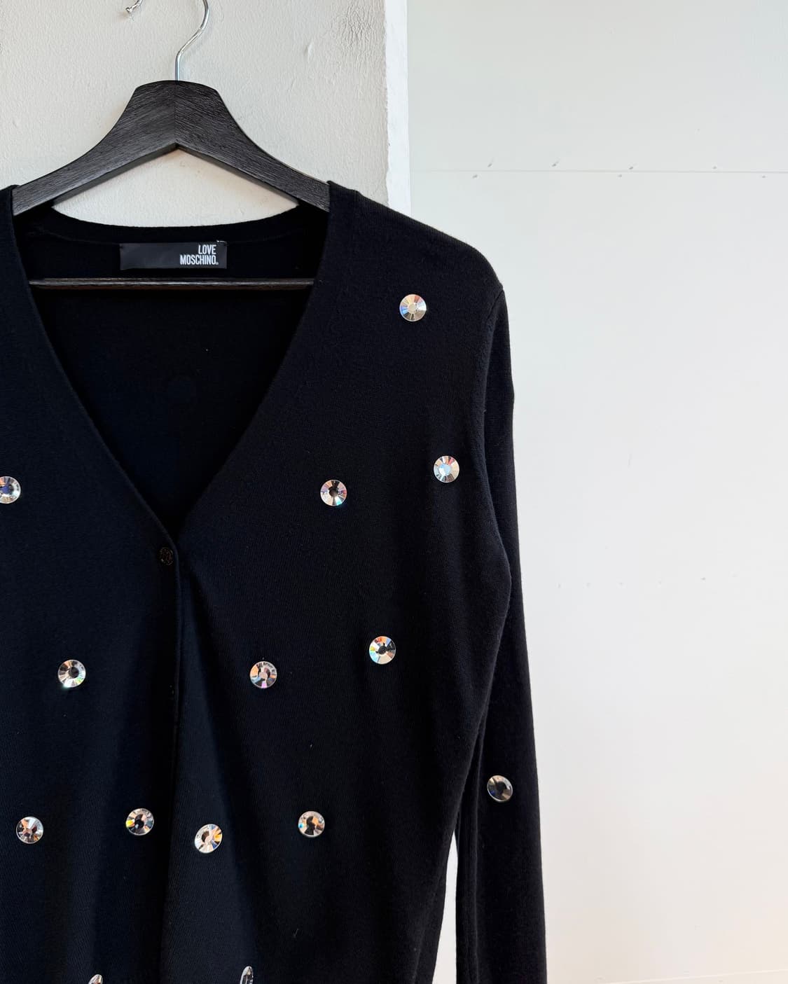 러브 모스키노 블랙 크리스탈 패치 울 가디건  상품이미지5