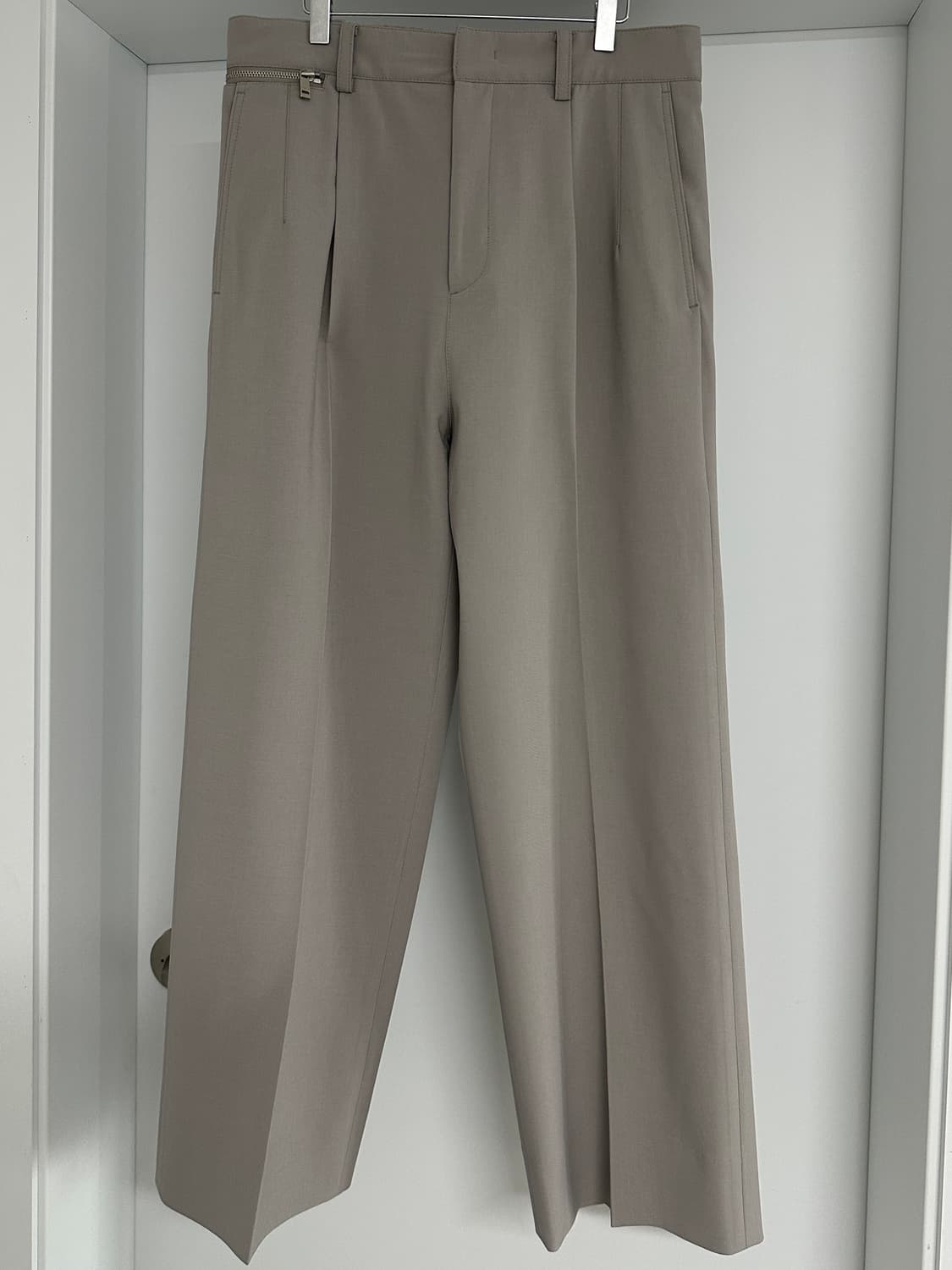 [SYSTEM] 남성 와이드 핏 팬츠 상품이미지1