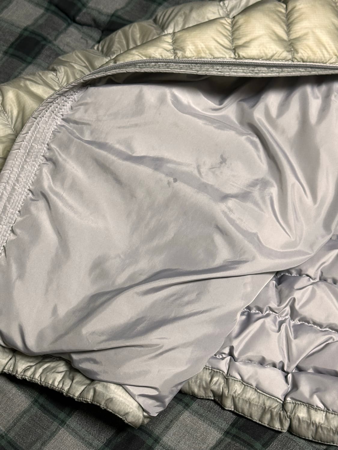 산산기어 서픽스 푸퍼 자켓 그레이 24FW 상품이미지6