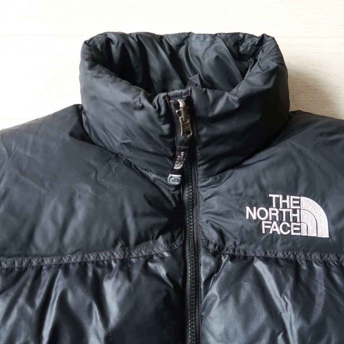 노스페이스 700 눕시 패딩 블랙 XS 상품이미지3