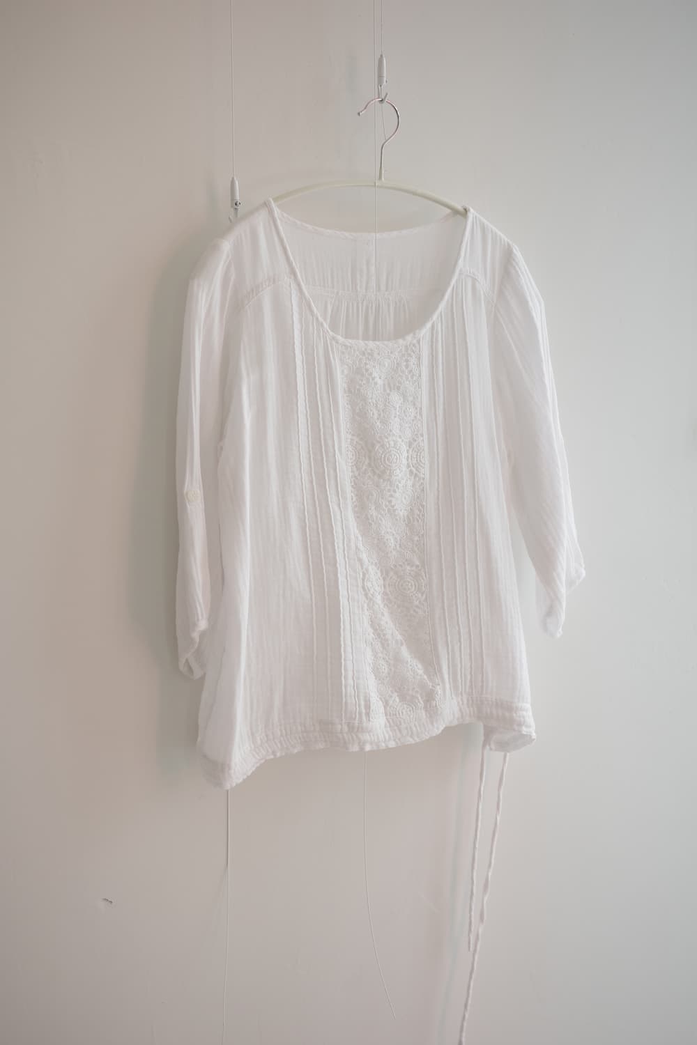 French muse lace pintuck blouse 상품이미지9