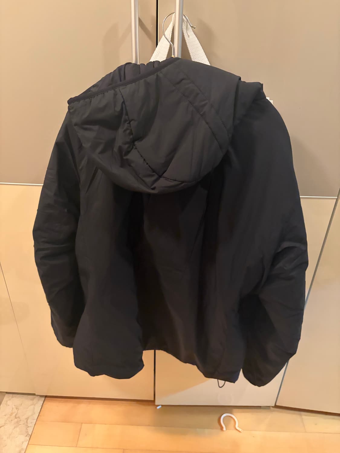 살로몬 모디세이 패딩 자켓 블랙 M 상품이미지5