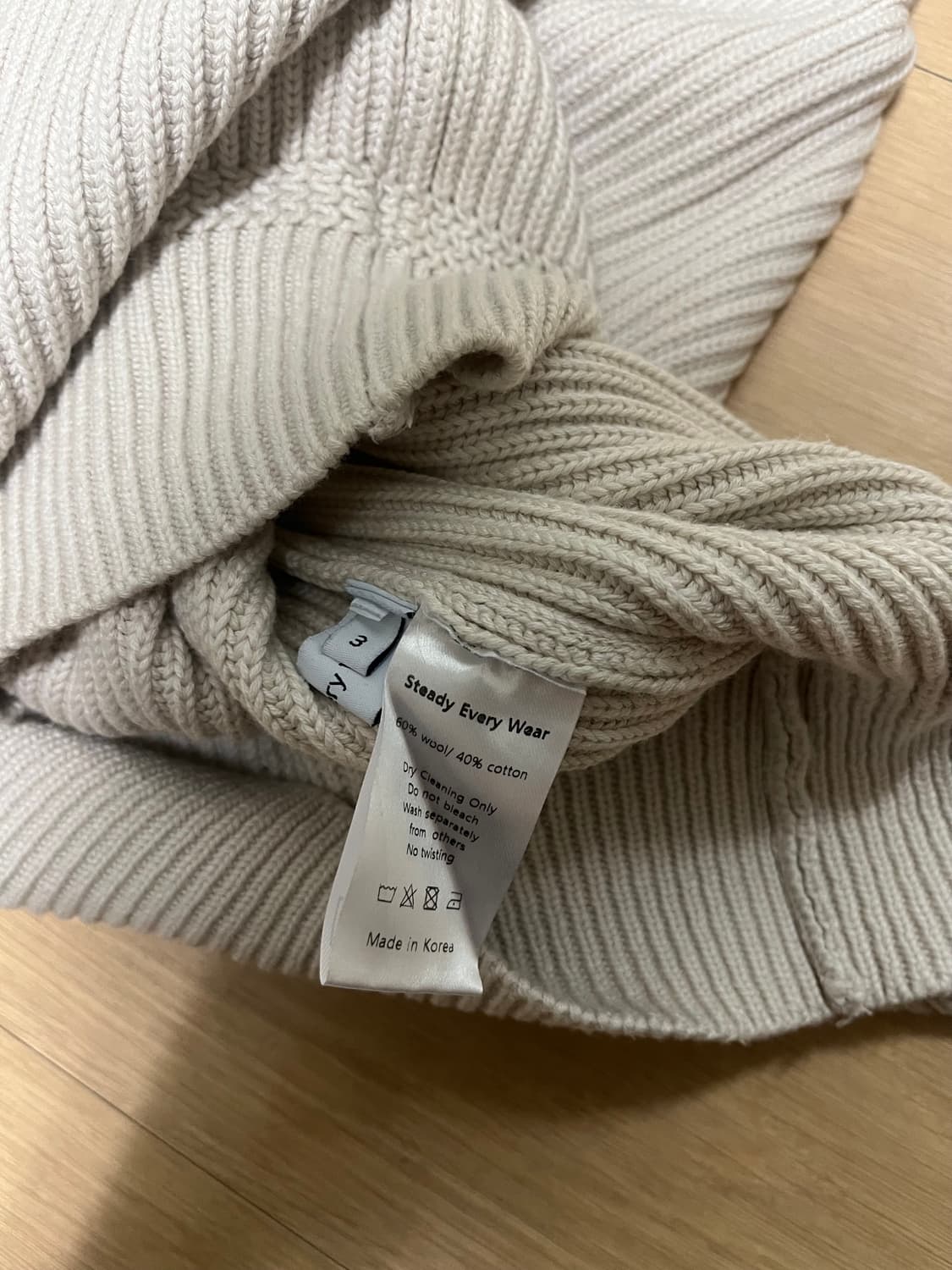 스테디에브리웨어 sew 목폴라 니트 크림 상품이미지3