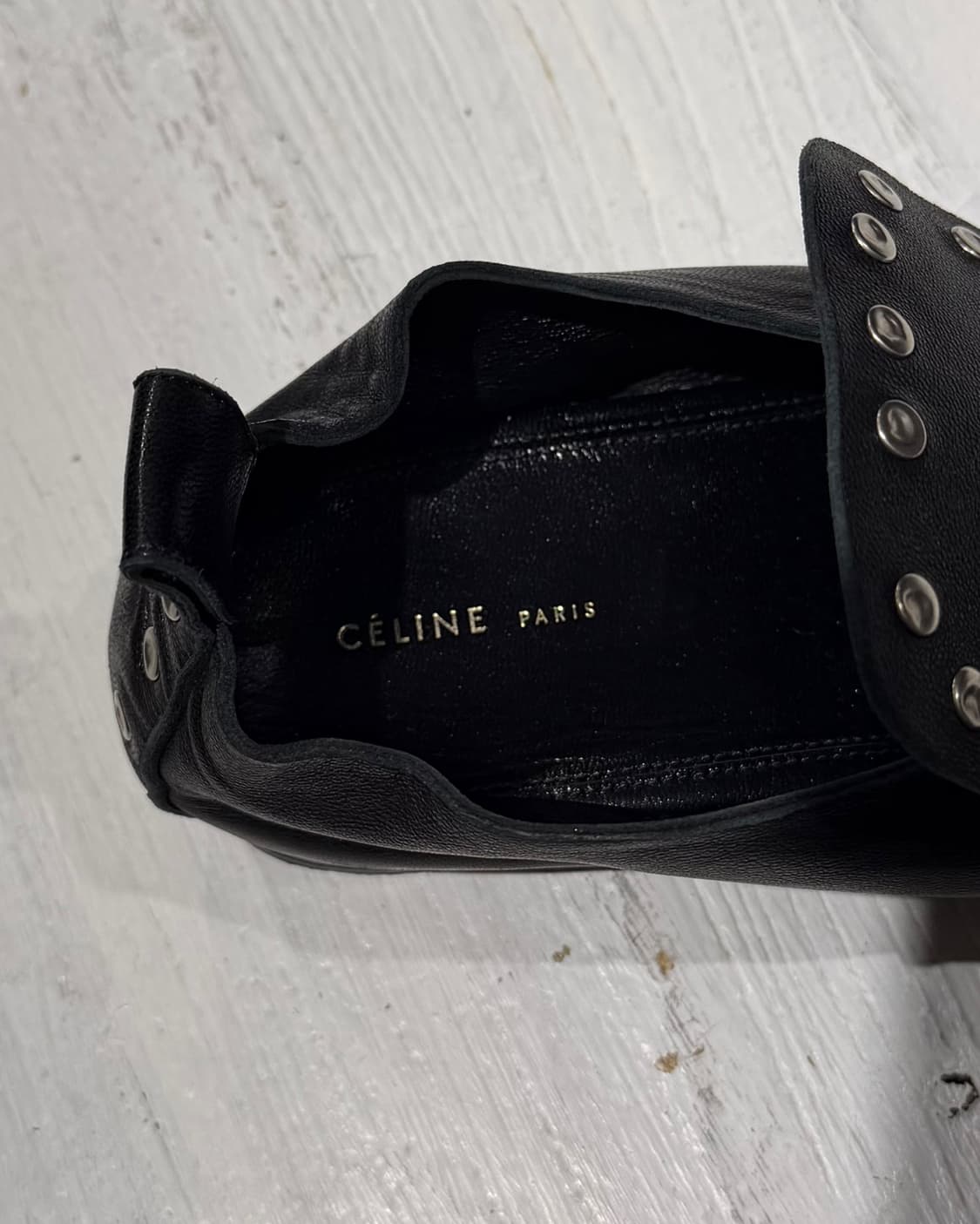 셀린느 블랙 스터드 디테일 램스킨 로퍼 상품이미지8
