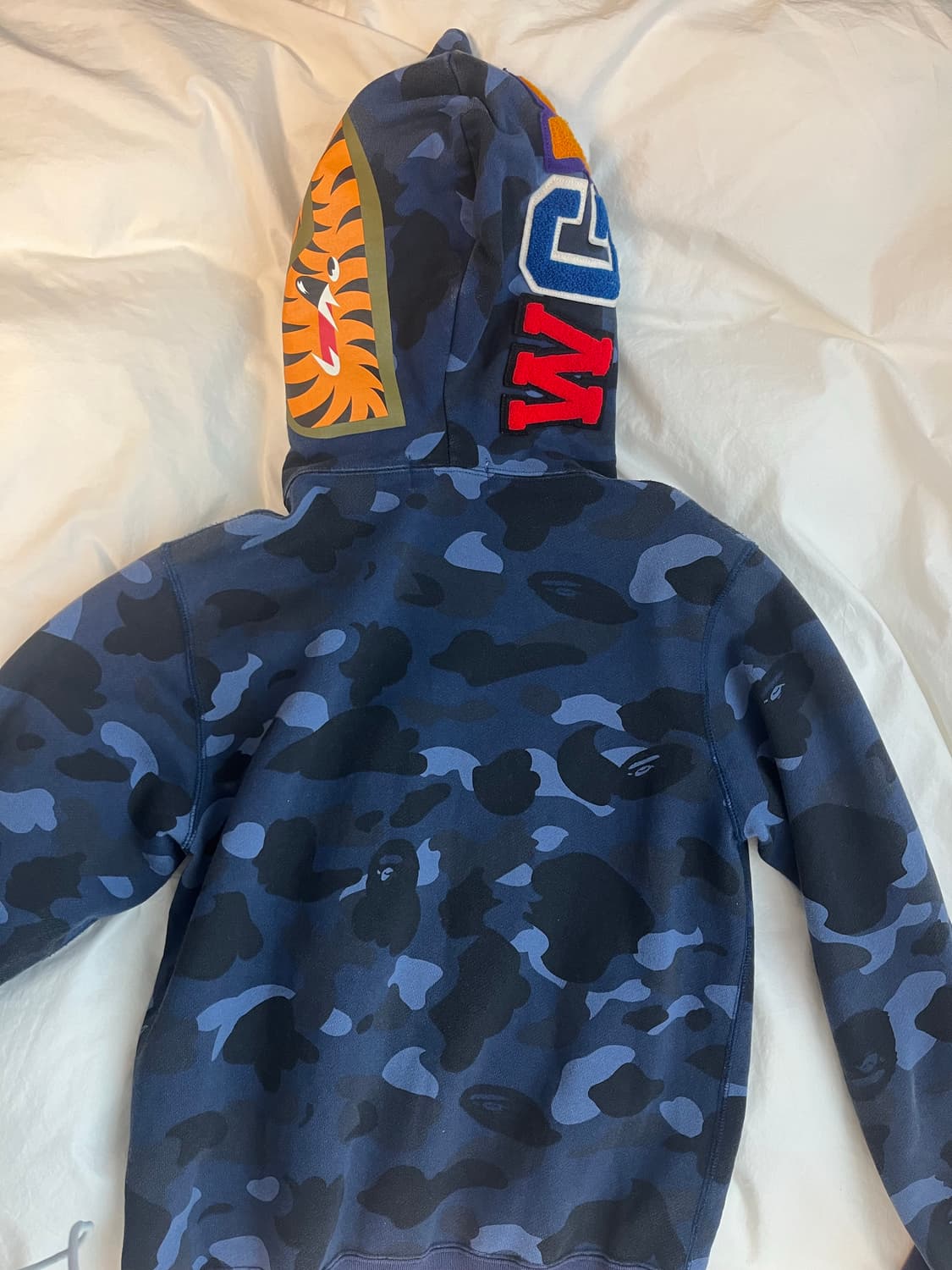 베이프 청계 신세계 백화점판 s 상품이미지1