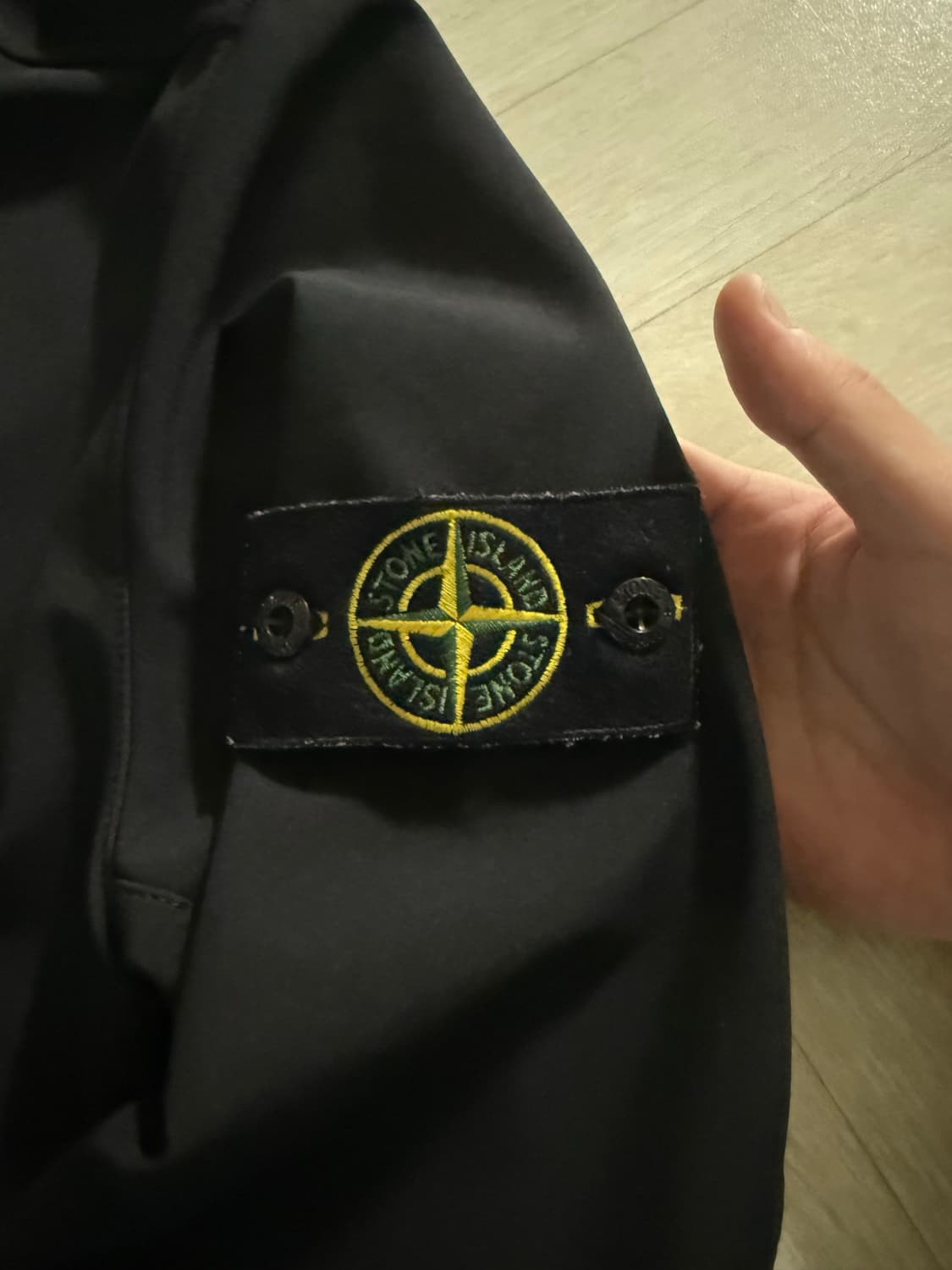 스톤아일랜드 소프트쉘 M 상태A 상품이미지4