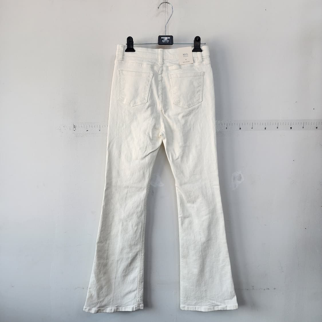 미스진 아이보리 부츠컷 청바지 상품이미지3