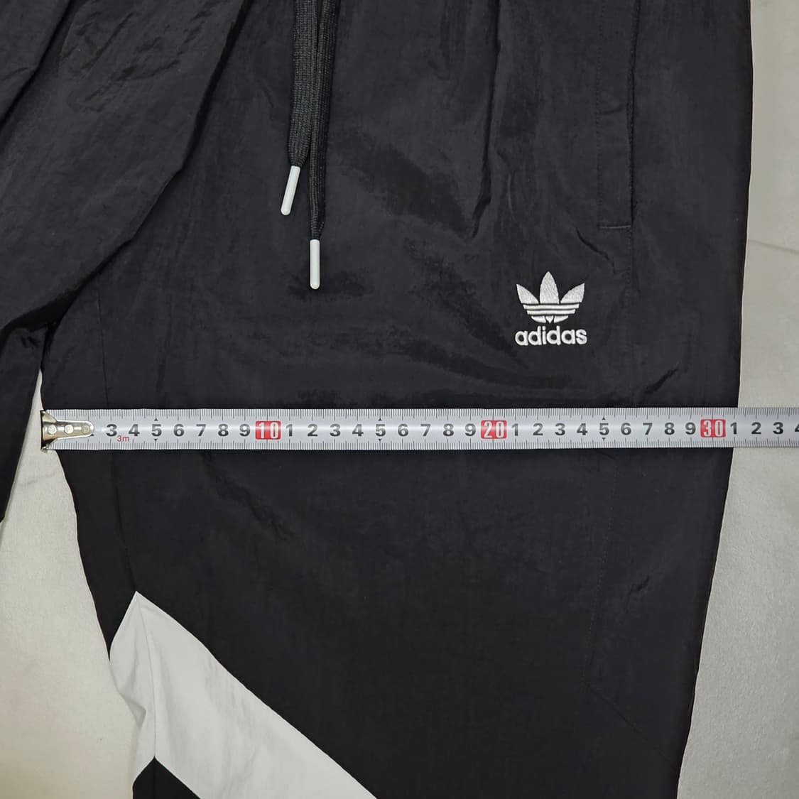 M 아디다스 파이어버드 우븐 트랙팬츠 검흰 상품이미지5