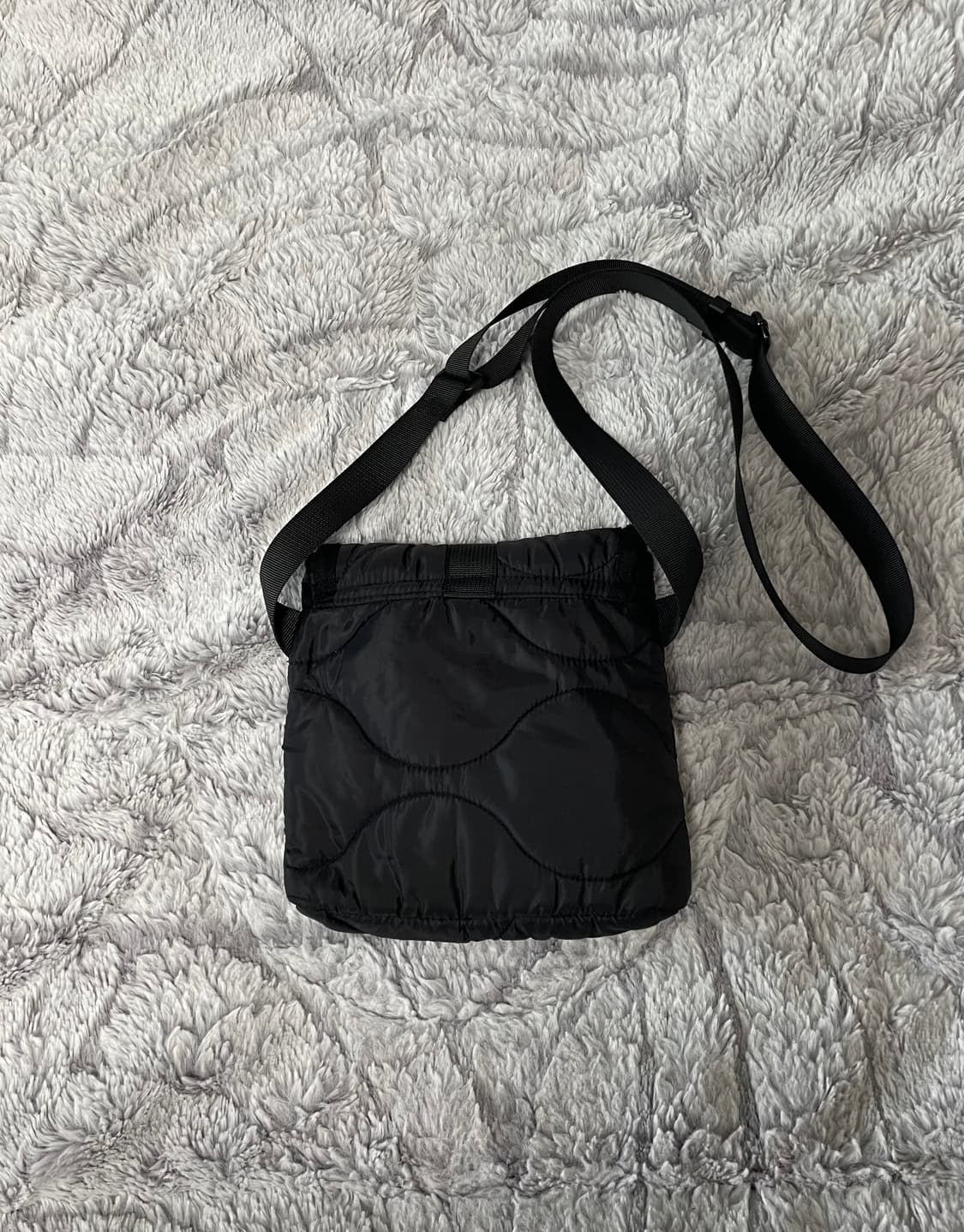 에잇세컨즈 가방 상품이미지2