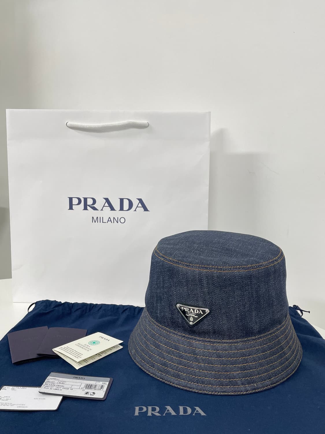 새상품 프라다 셀비지 데님 버킷햇 2XL 사이즈 상품이미지4