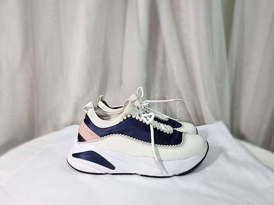 슈콤마보니 스니커즈 245 상품이미지1