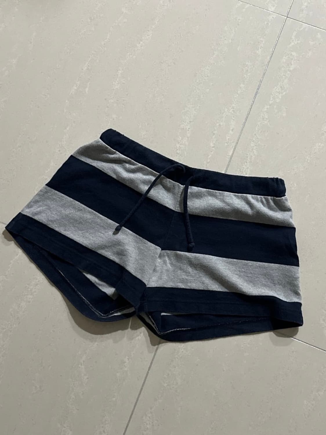 버버리 스트라이프 셋업 상품이미지3