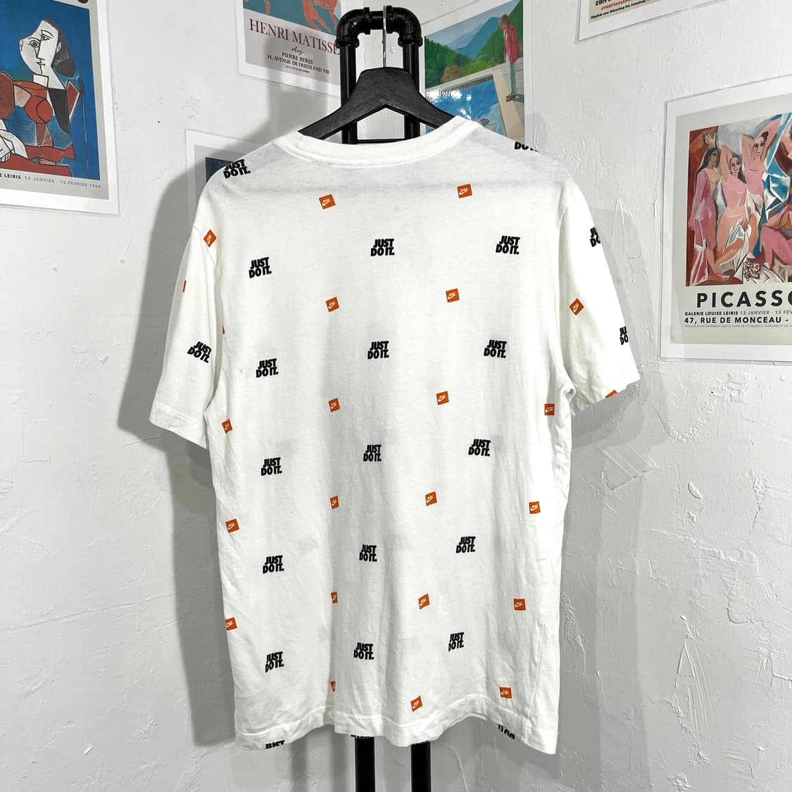 나이키 로고 패턴 티셔츠 상품이미지2