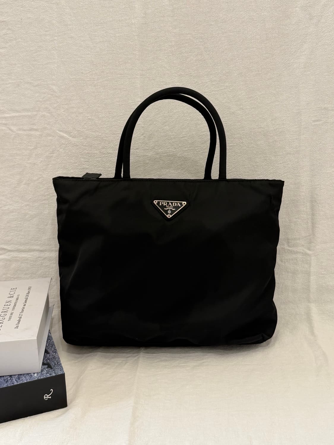 정품 프라다 포코노 나일론 블랙 토트백 핸드백 상품이미지6