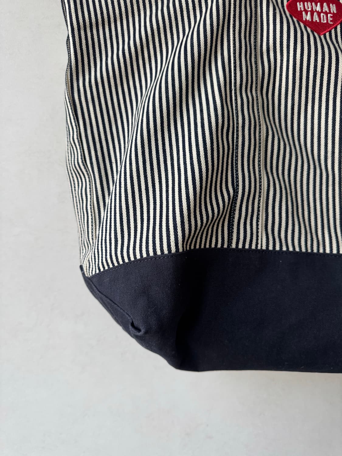 휴먼메이드 히코리 토트백 상품이미지3