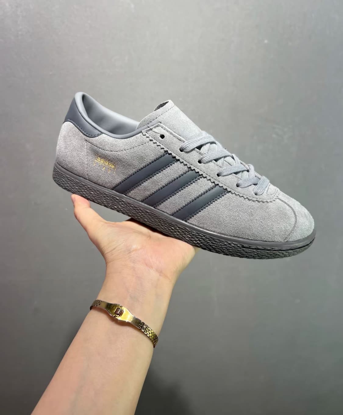 아디다스 슈타트 그레이 운동화  상품이미지5