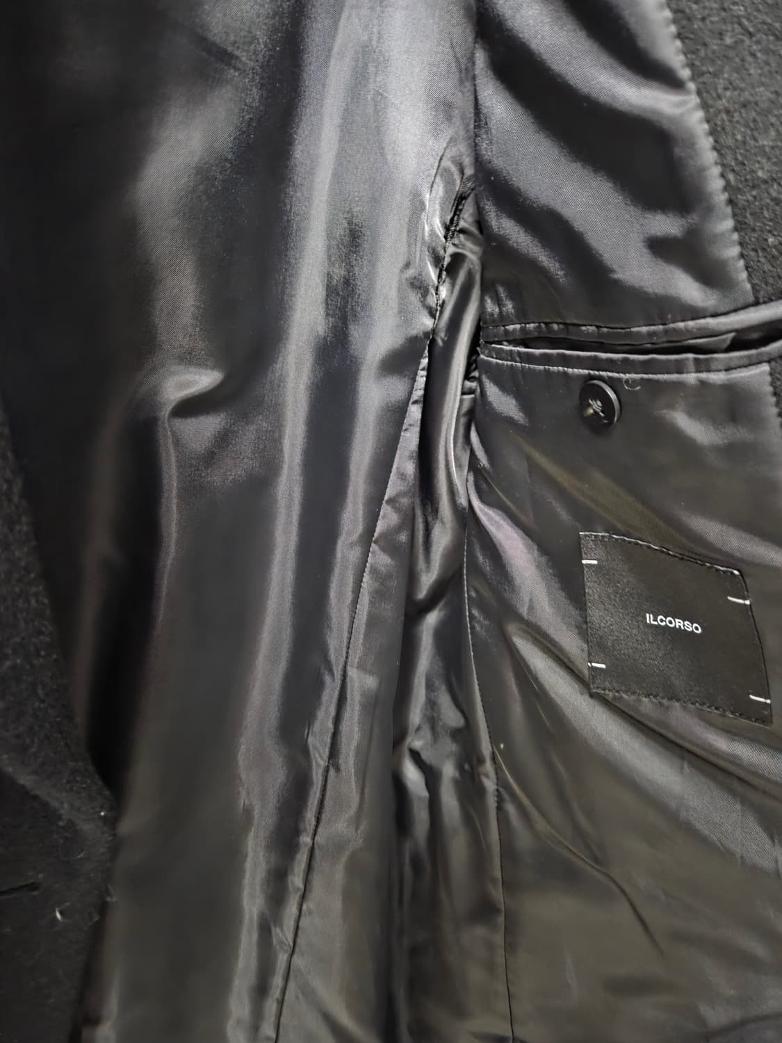 일꼬르소 24fw [캐시미어 블렌드] 대디 피크드 더블 코트 블랙 M 상품이미지3