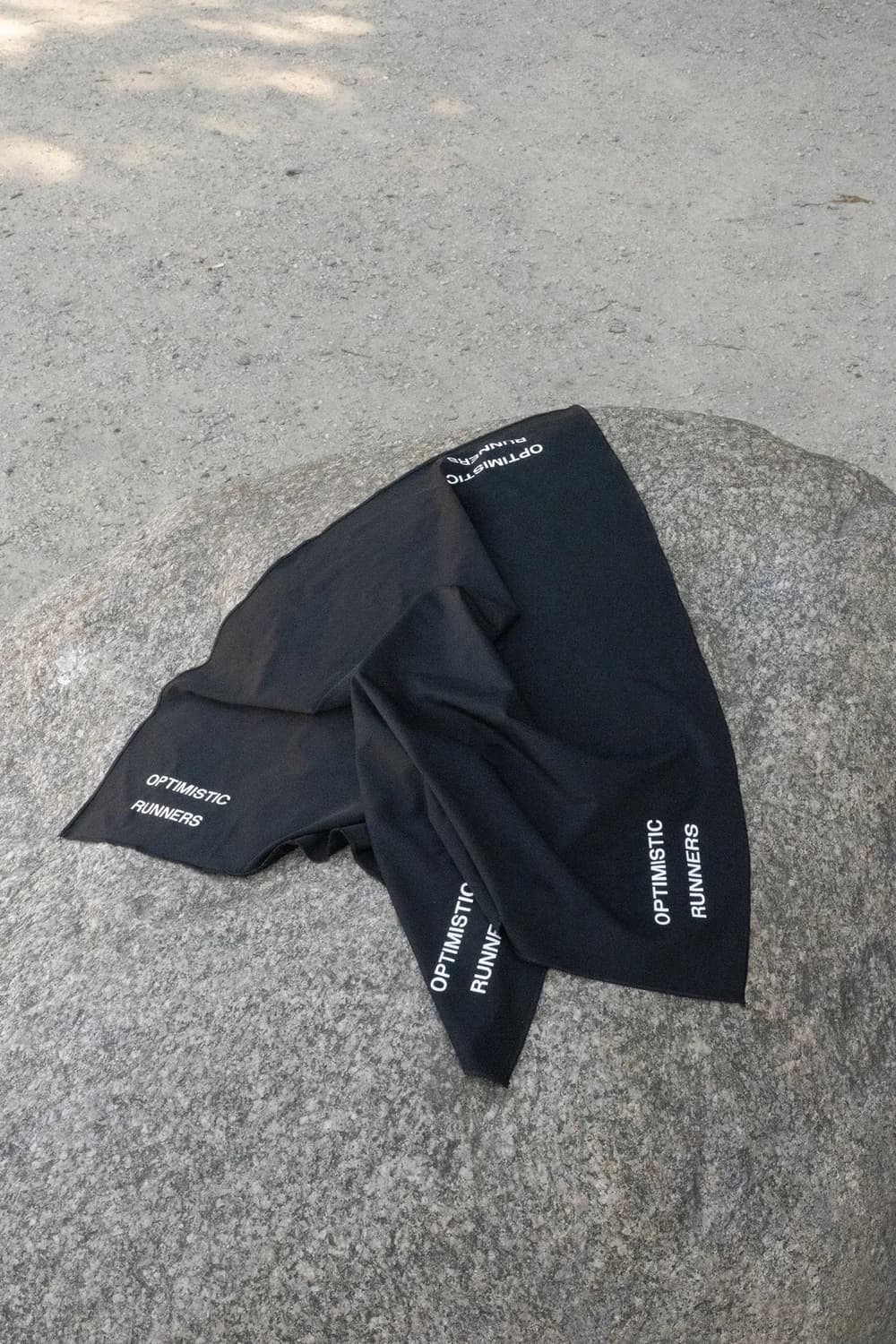 옵티미스틱러너스 스카프 블랙 상품이미지2