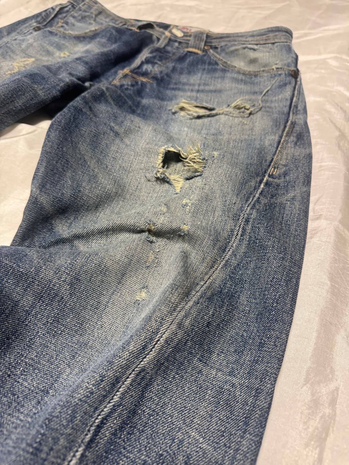 Levi’s Engineered Damage Washing Jeans 상품이미지3