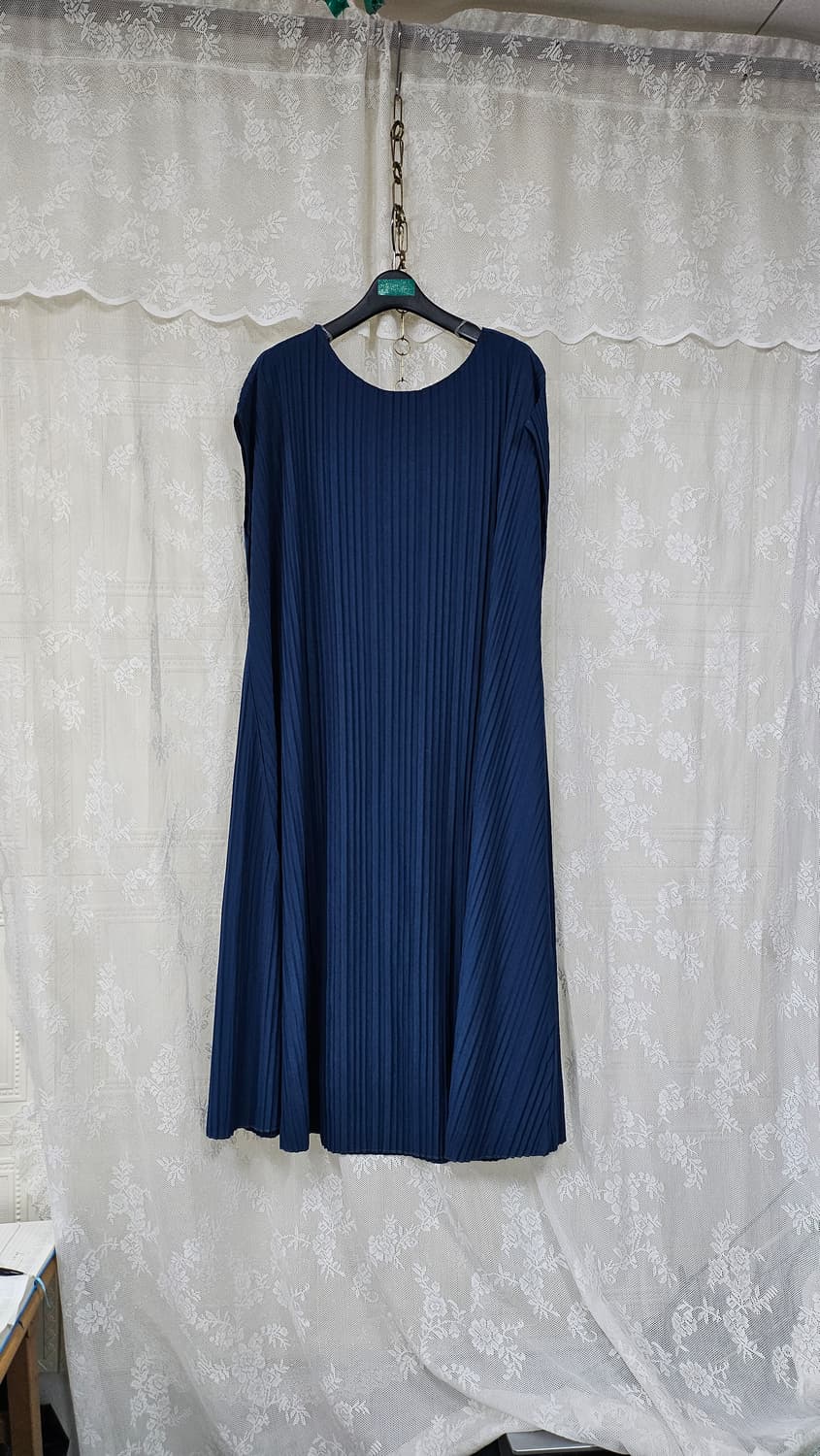 네이비 플리츠 주름 원피스  상품이미지2