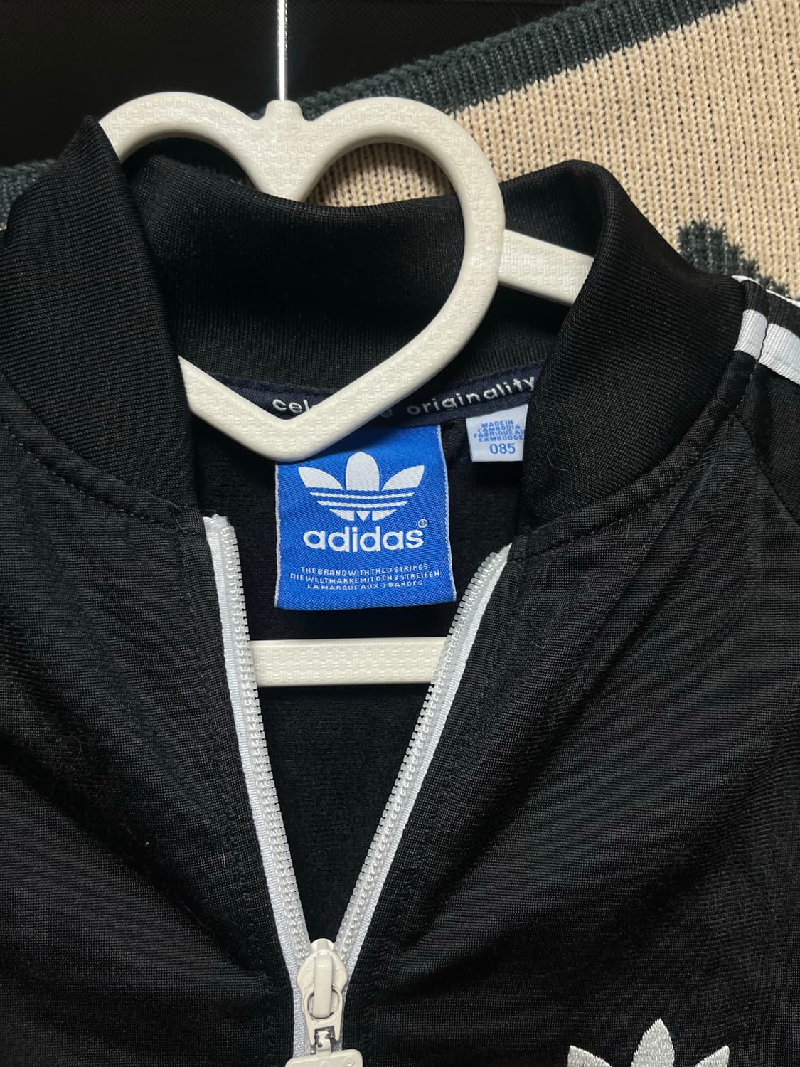 아디다스 상품이미지2