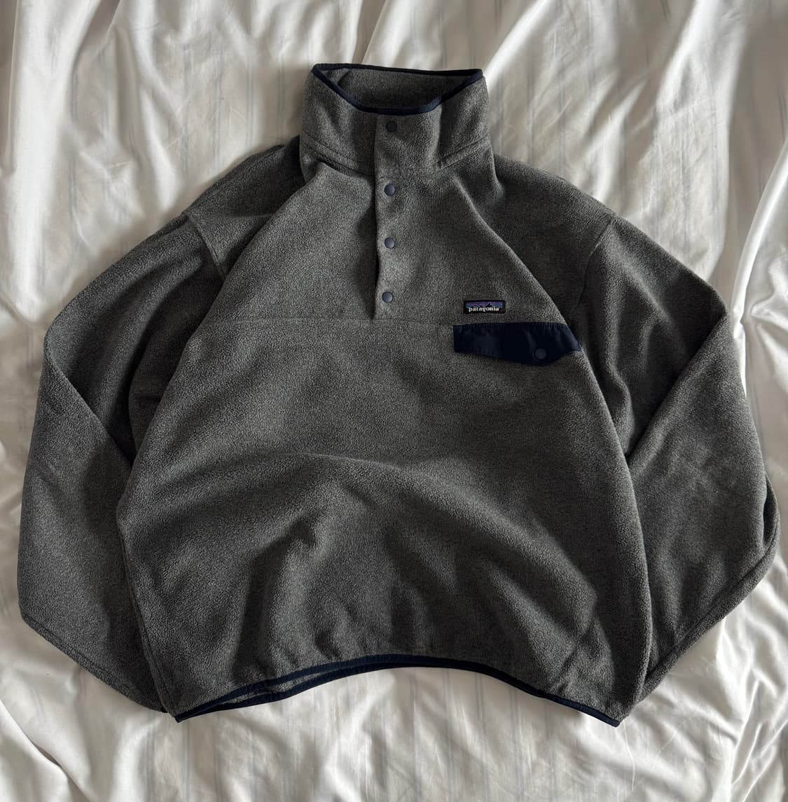 [L] 파타고니아 신칠라 다크 그레이 상품이미지1