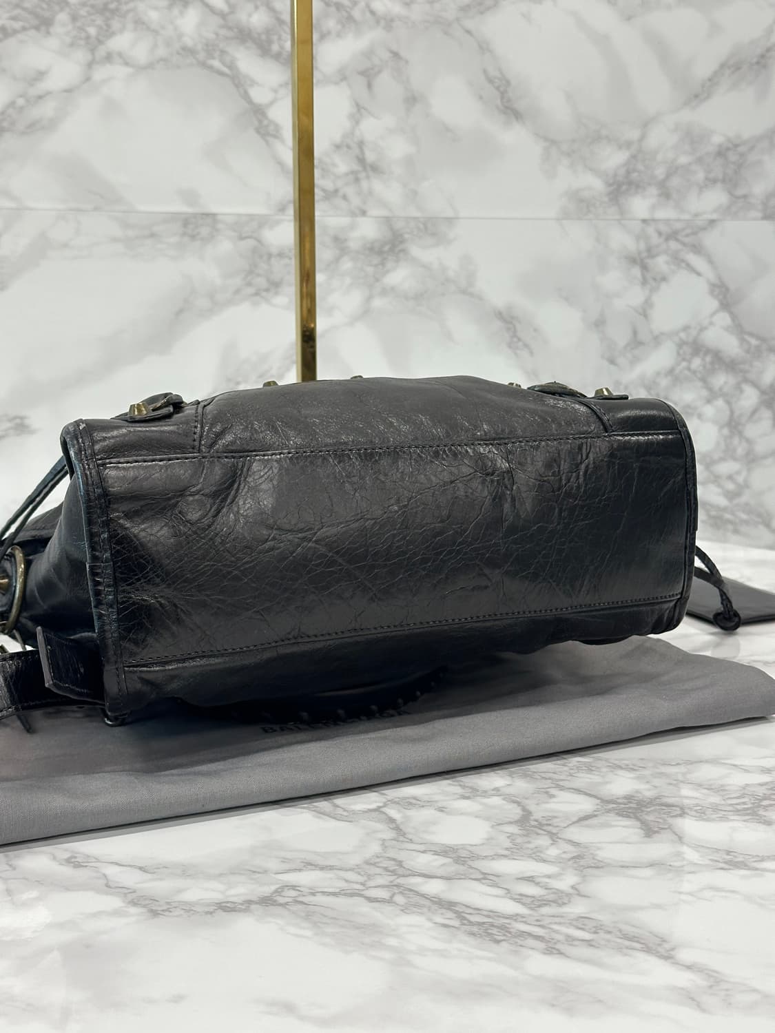 [정품] 발렌시아가 모터 시티백 블랙 상품이미지5