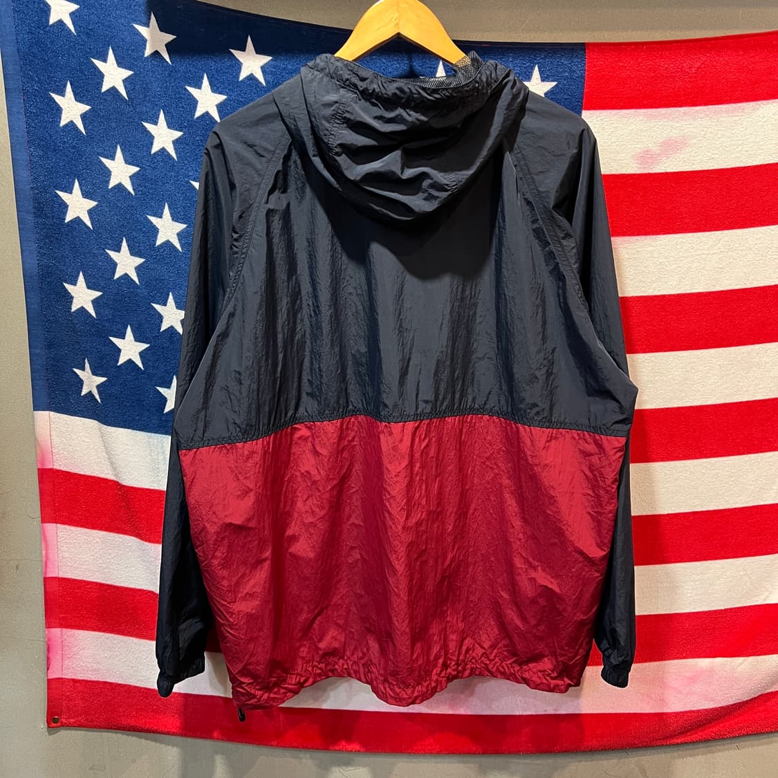 유니클로 후드 바람막이 상품이미지2