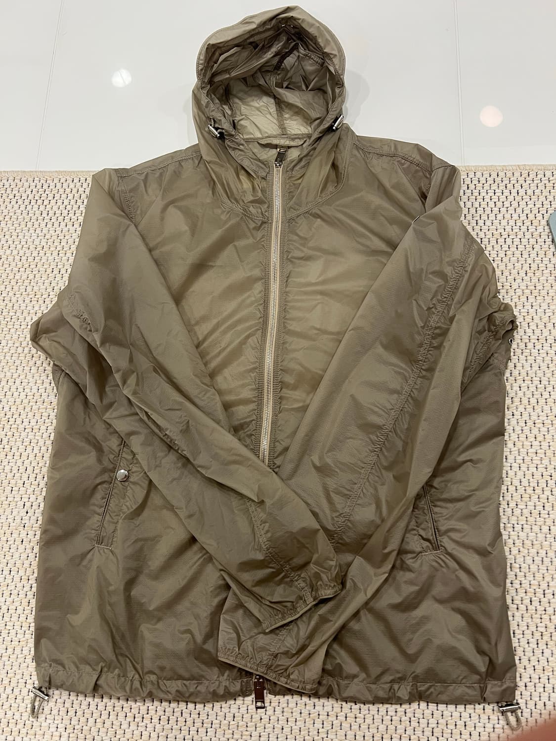 버버리 남자 바람막이 상품이미지1