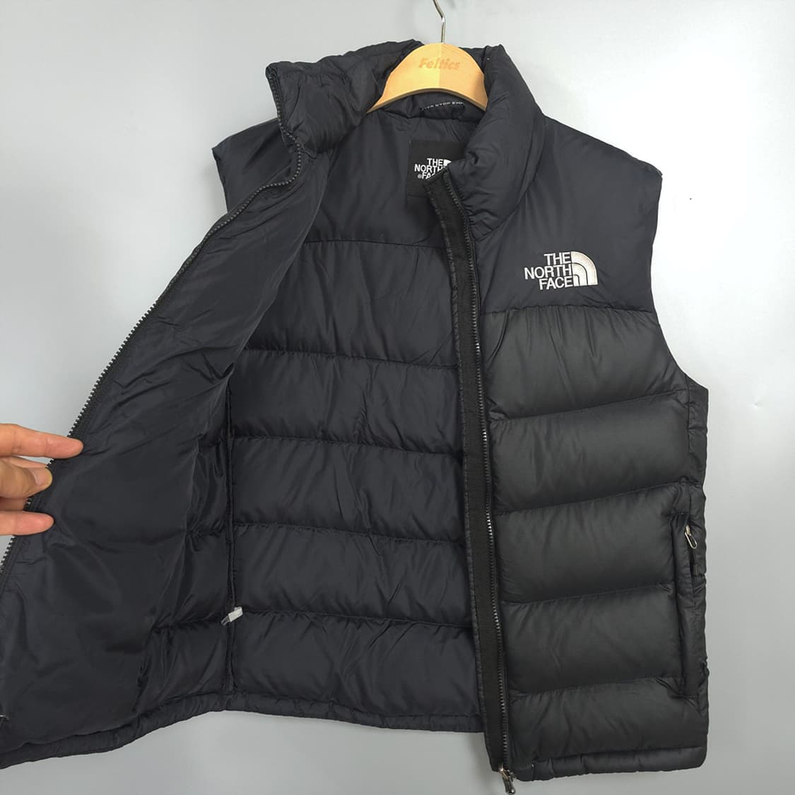 노스페이스 The North Face 눕시 700 패딩 베스트 90 상품이미지5