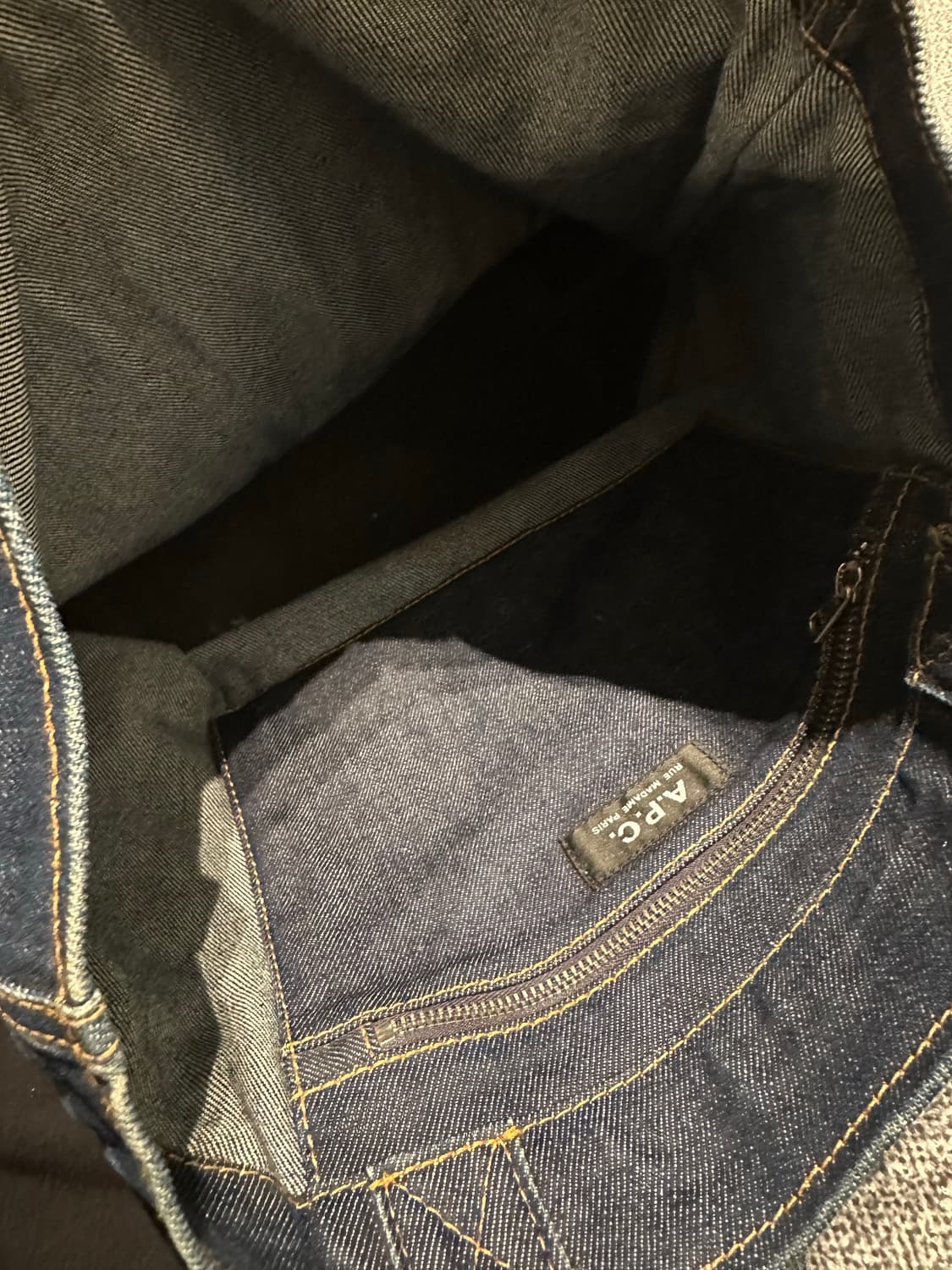 A.P.C 아페쎄 악셀 데님 토트백 상품이미지4