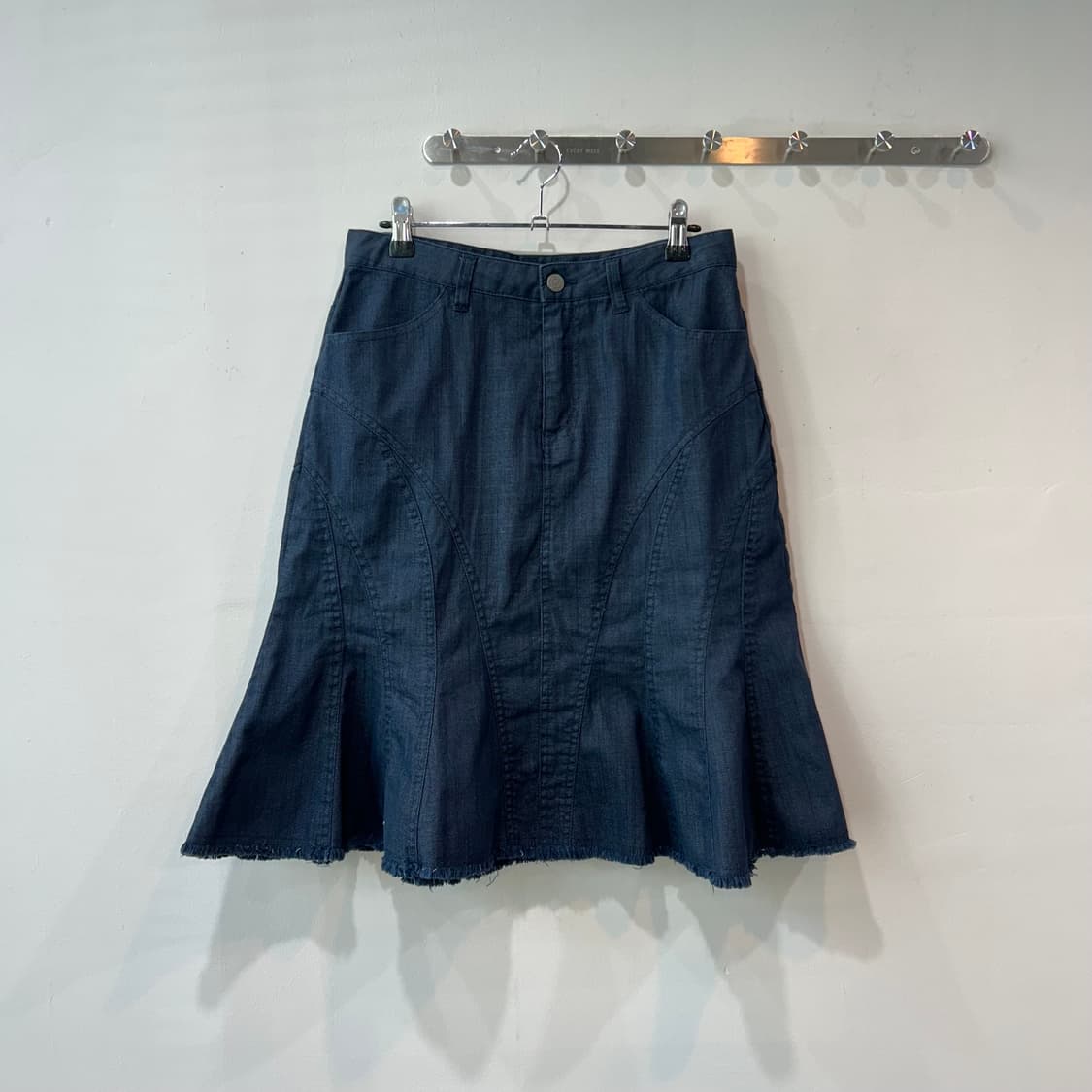 네이비 플레어 미디 스커트 상품이미지3