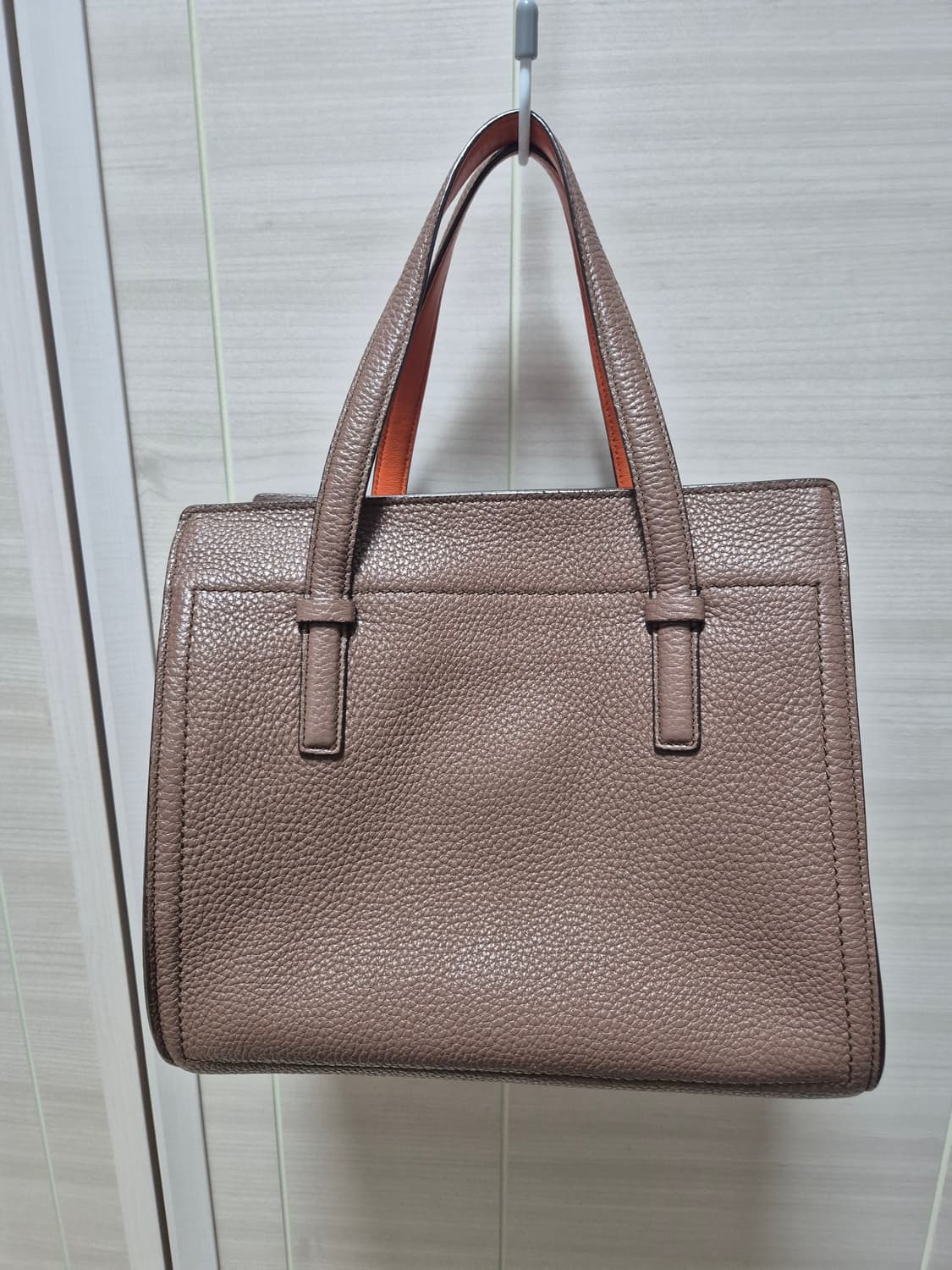 (정품) 살바토레 페라가모 카프스킨 에이미 미니 토드백 크로스백 상품이미지3