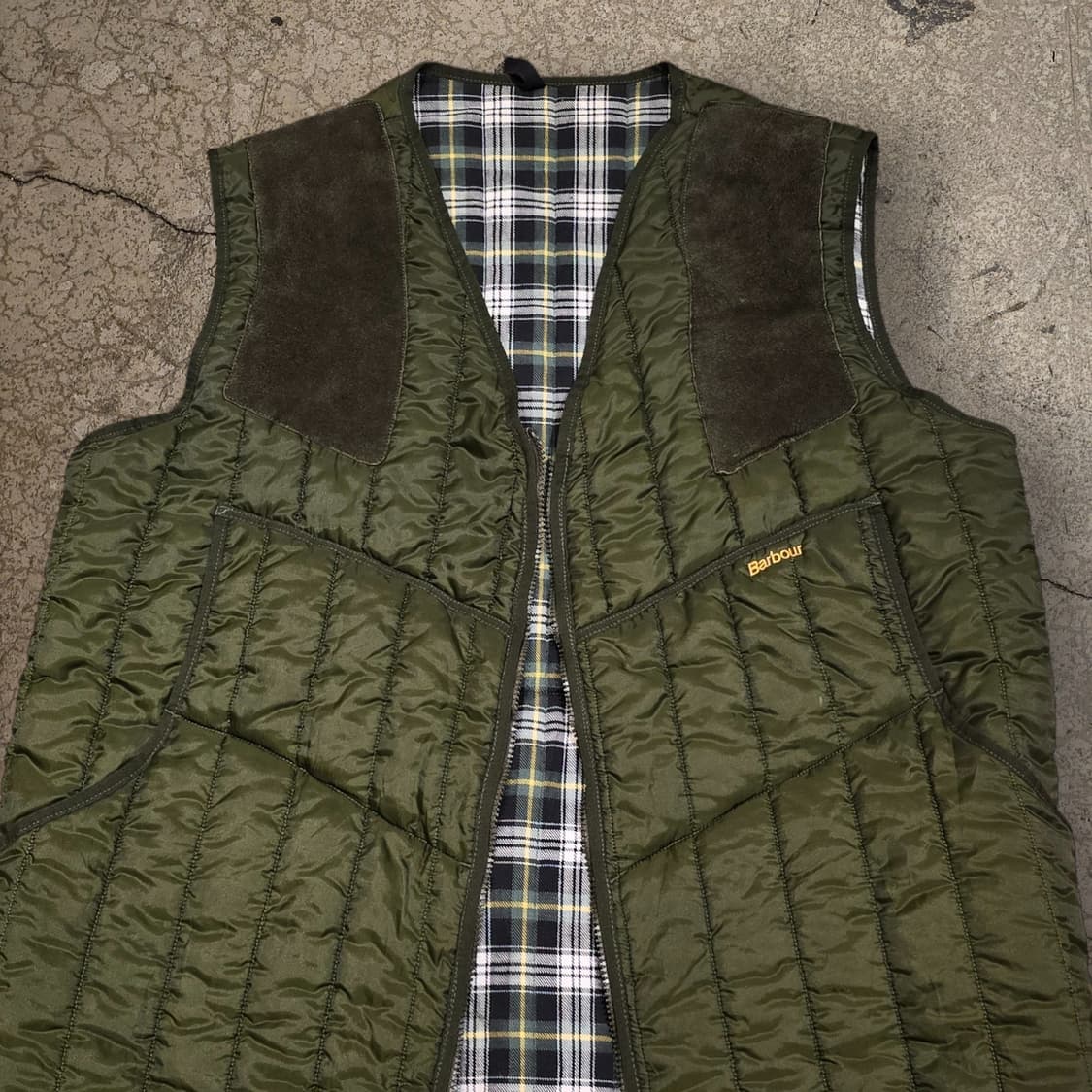 Barbour 웨이브 퀼팅 베스트 MADE IN ENGLAND 상품이미지2