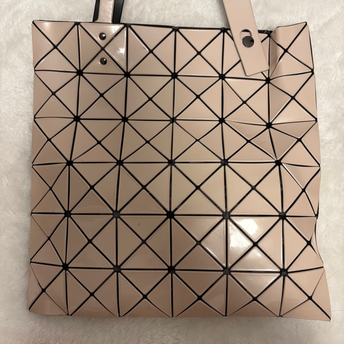 바오바오 루센트 토트백 베이지 상품이미지2