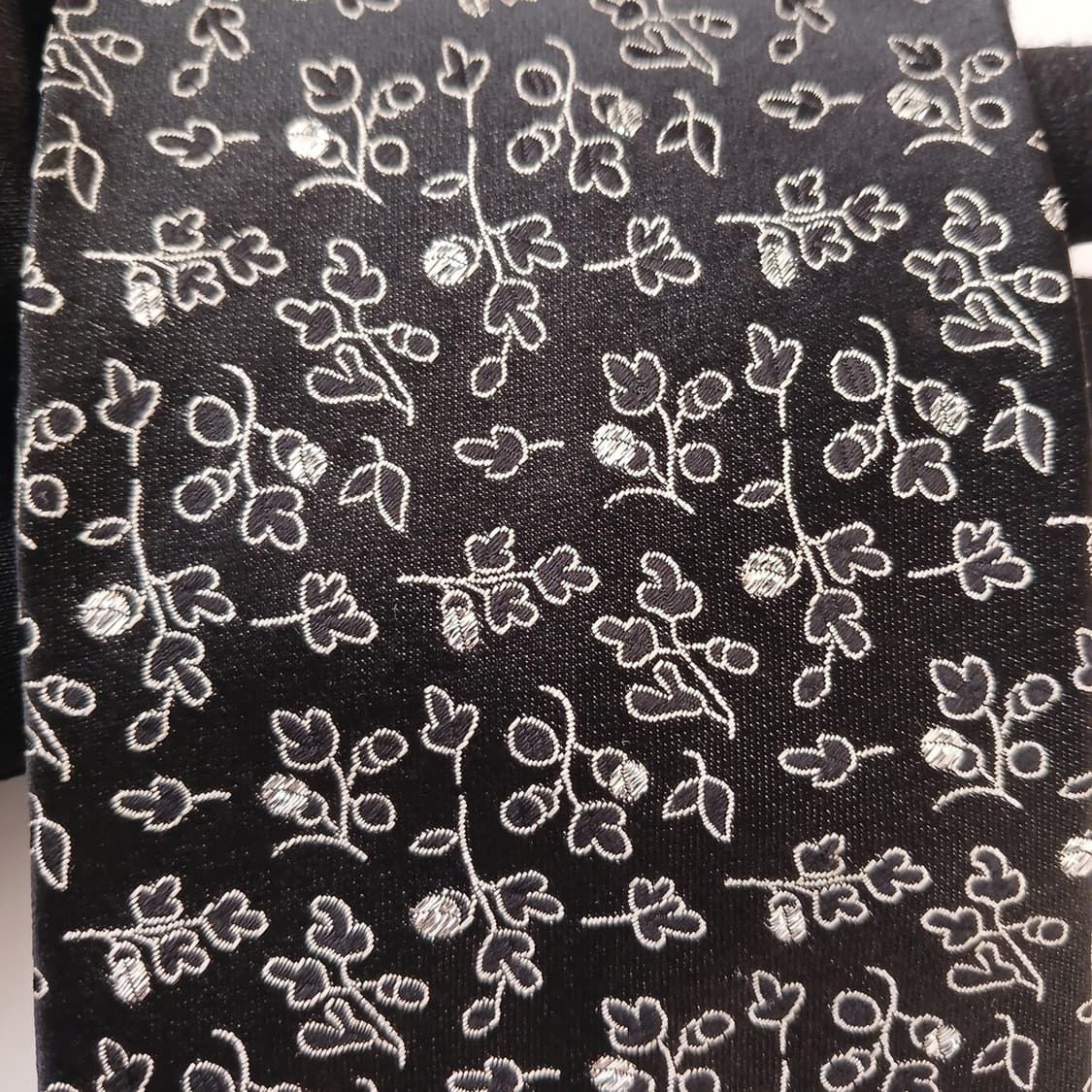 소니아리키엘 실크 플로럴 자카드 넥타이 9.9cm A+등급 A19022
 상품이미지5