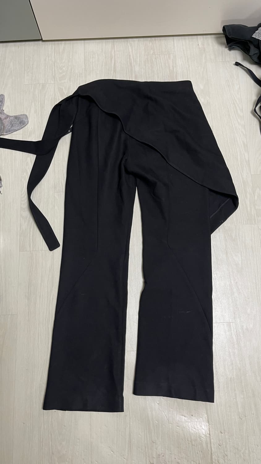 Hyein seo wrap pants 혜인서 랩팬츠 블랙 3 상품이미지2