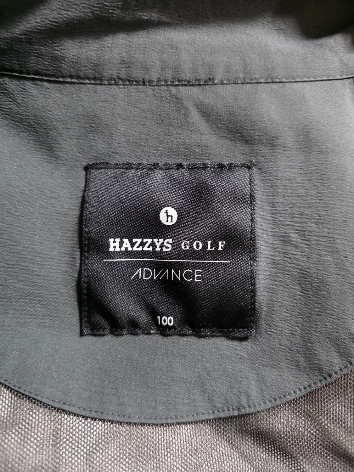 헤지스 골프 남성 바람막이.
싸이즈 100 상품이미지6