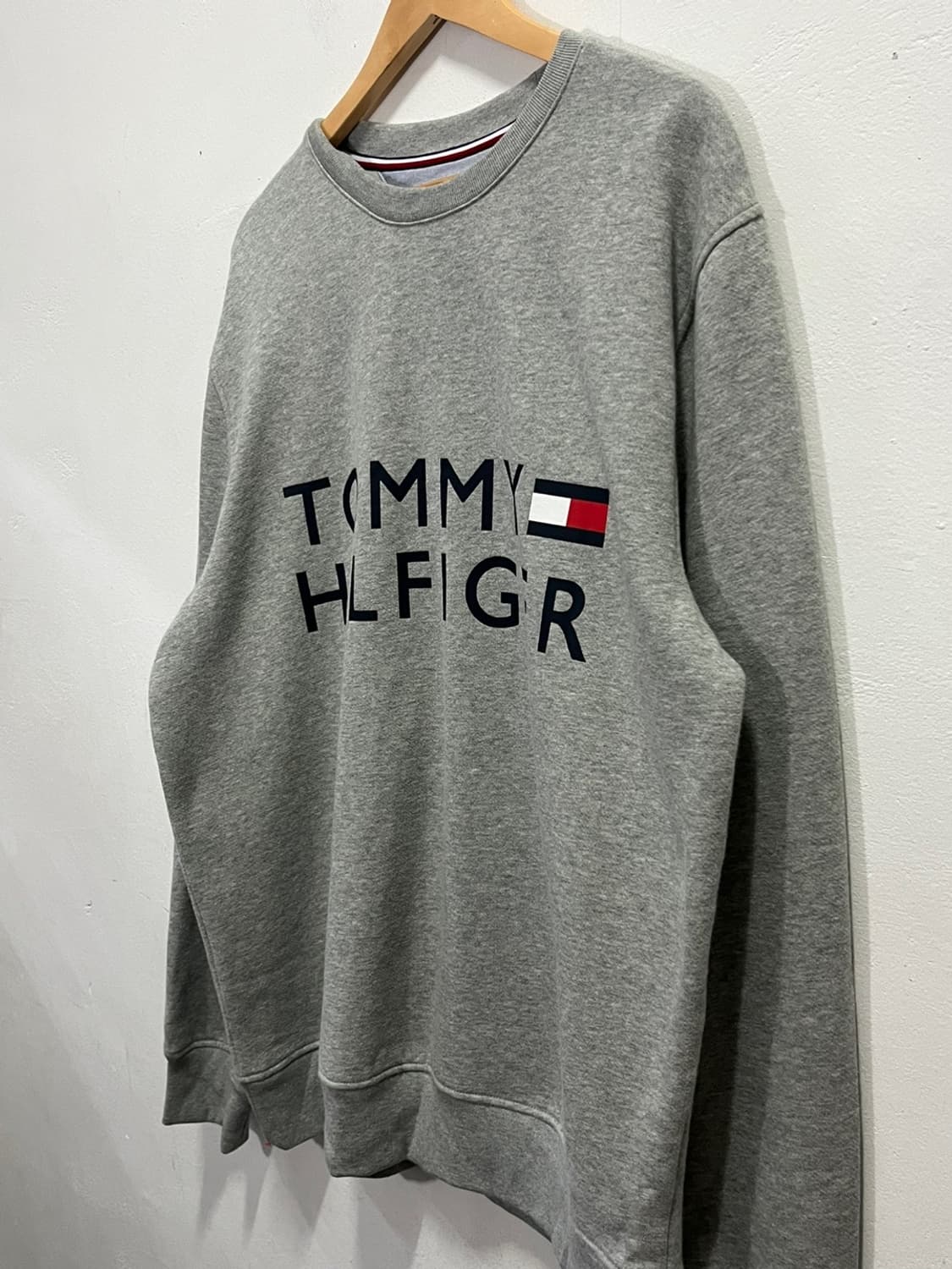 타미힐피거 그레이 맨투맨 XL 상품이미지5