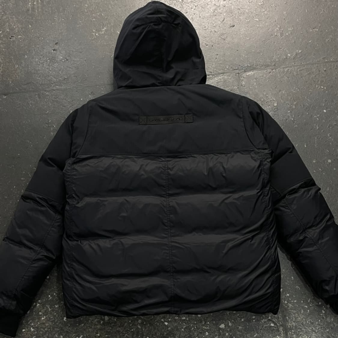 100 언더아머 스톰 패딩 상품이미지6