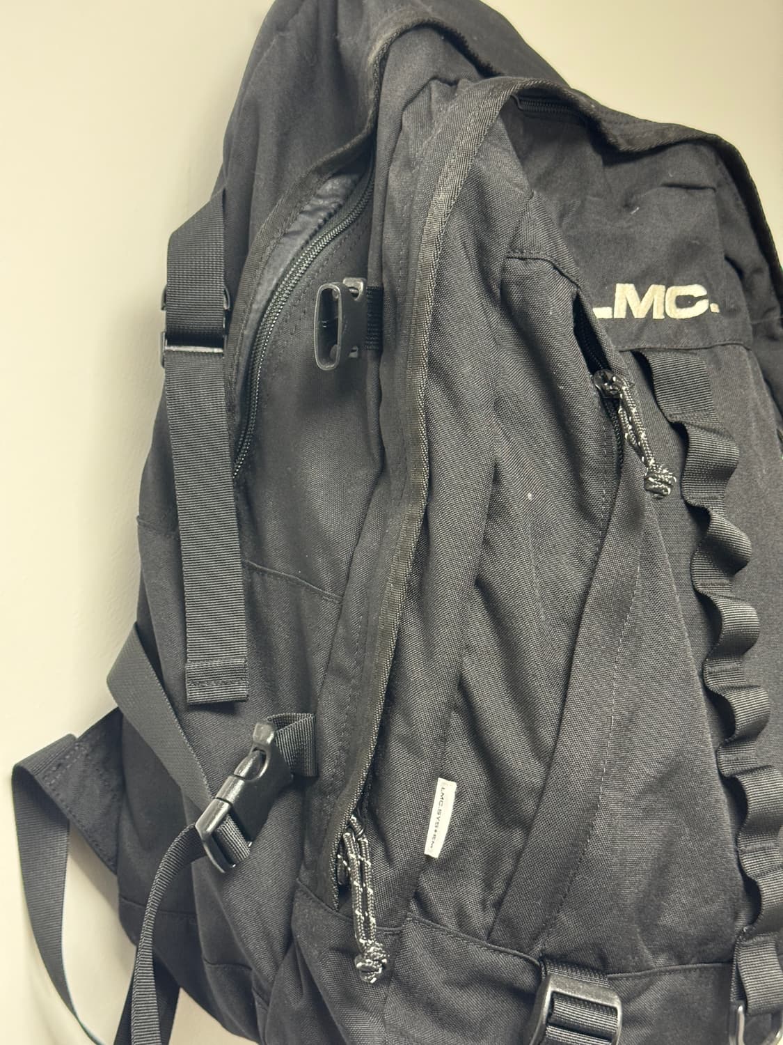 LMC 유틸리티 백팩 블랙 상품이미지4