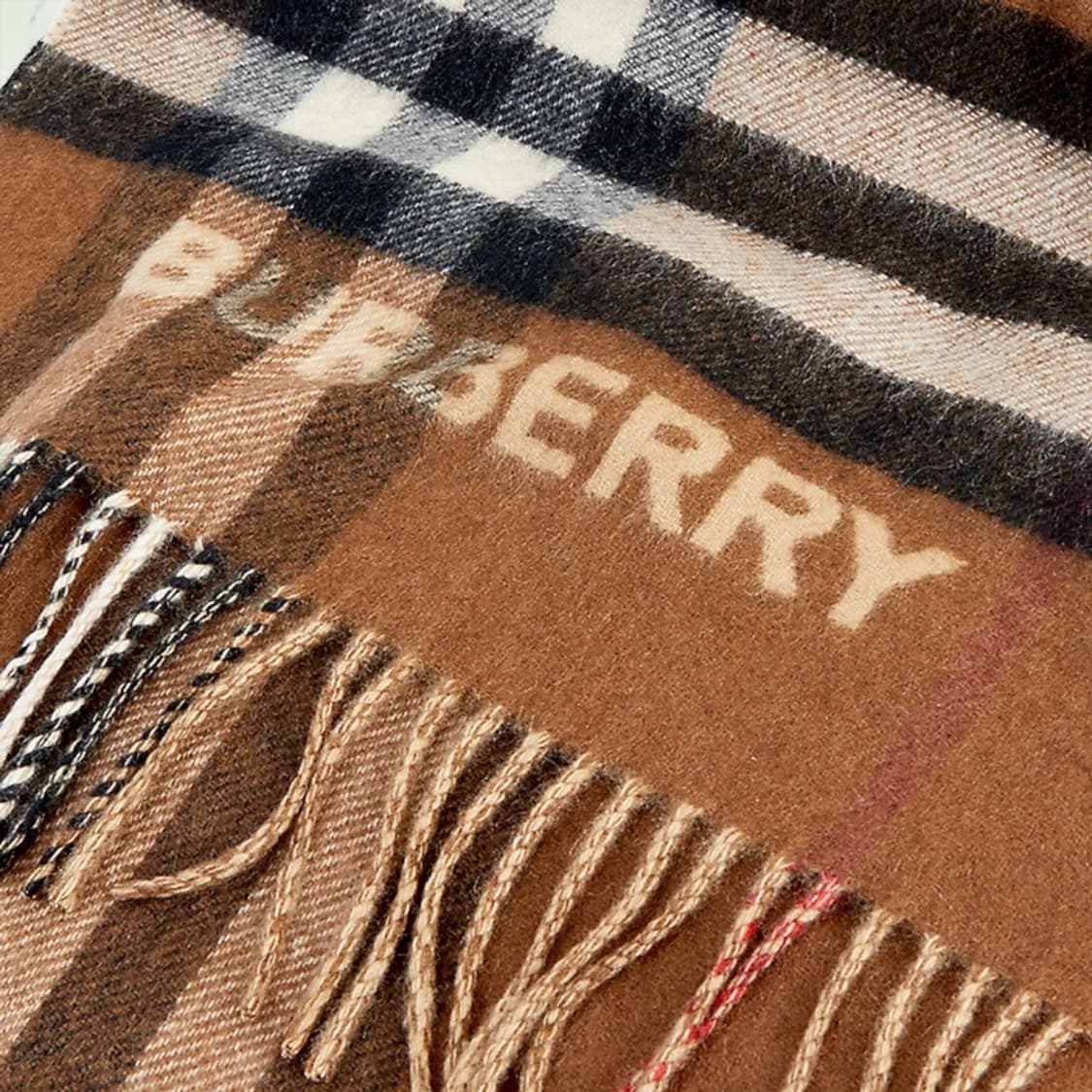 버버리 콘트라스트 체크 로고 캐시미어 머플러 상품이미지8