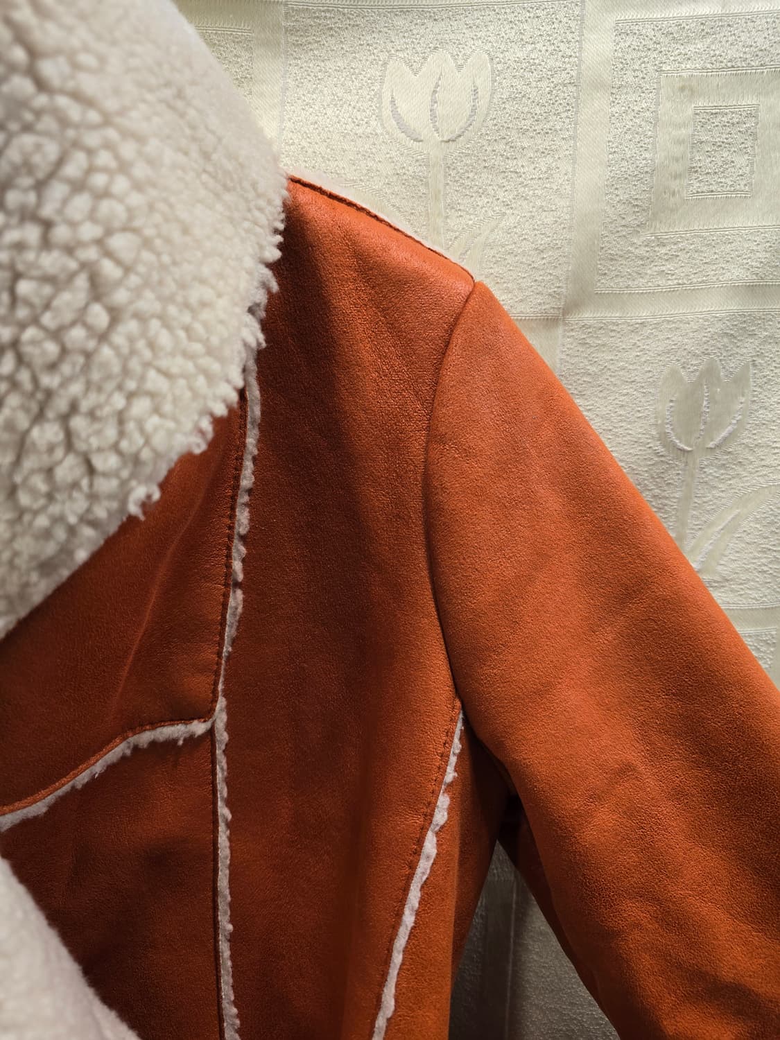 르샵 LeShop BLACK 오렌지 무스탕 양털 코트 M(90) 상품이미지3