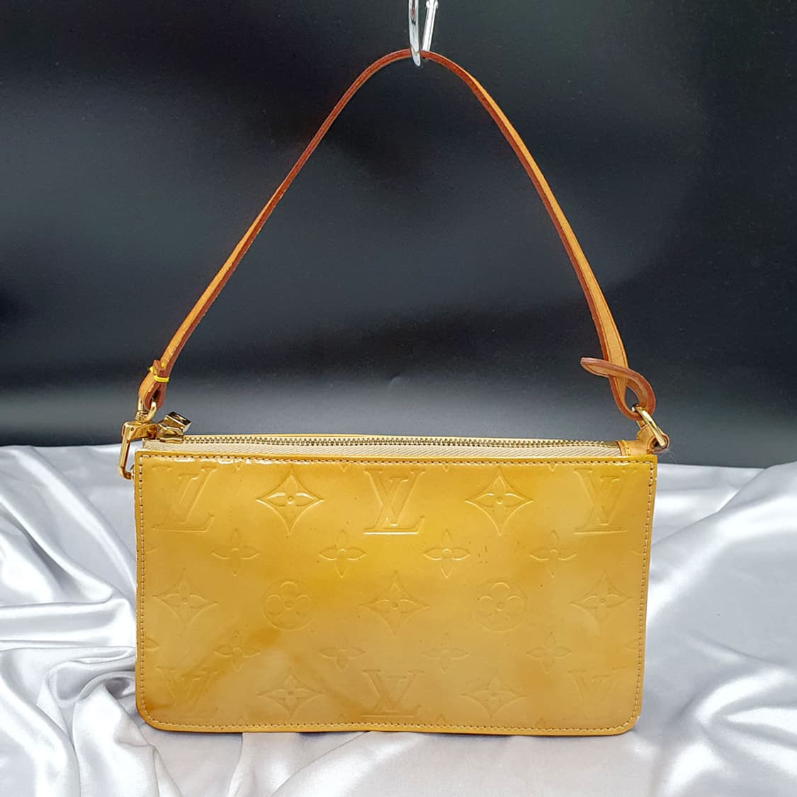 루이비통 베르니 파우치 숄더백 중고 가방 은피아노 상품이미지6