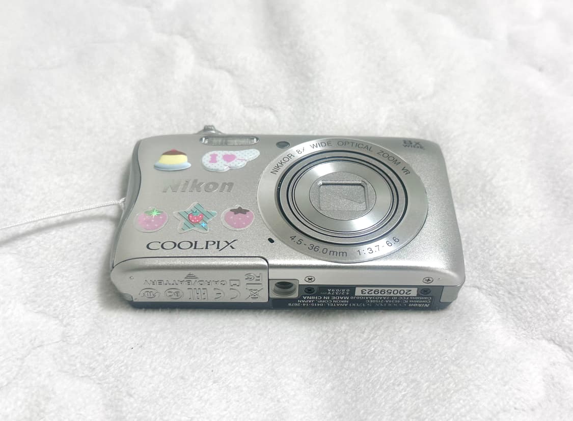 니콘 쿨픽스 s3700 실버 coolpix s3700 상품이미지2