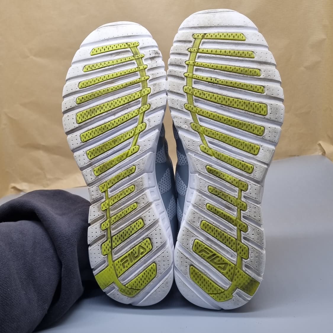 휠라 남성경량 운동화 270 상품이미지3