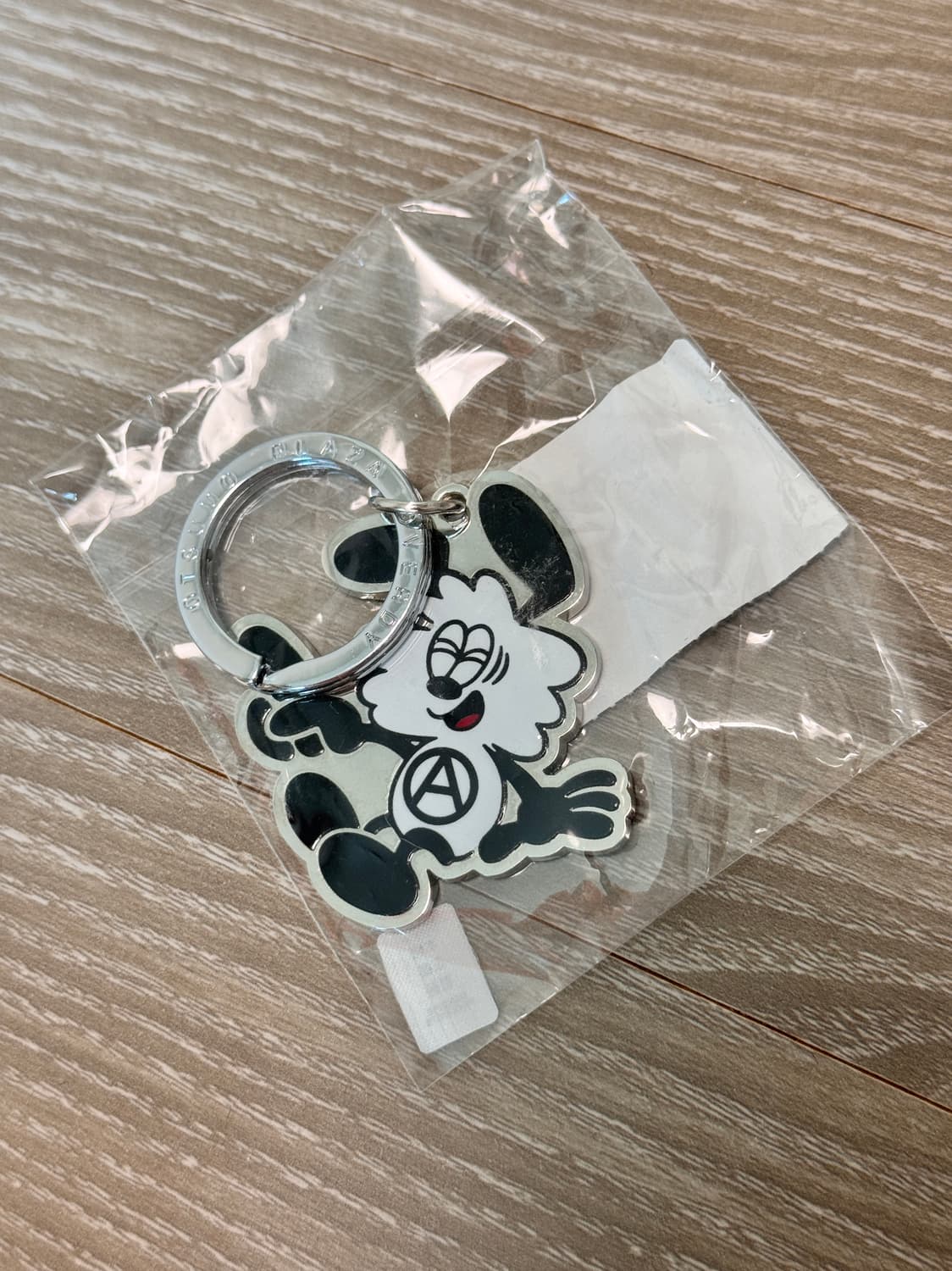 베르디 오츠모 플라자 키링 참 빅 실버 - 오츠모 플라자 한정 상품이미지2