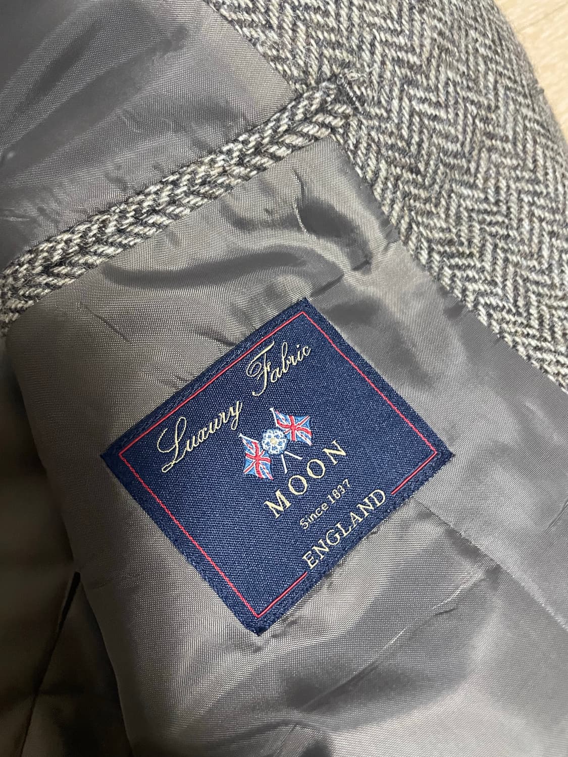 라마르쉐 헤링본 문 트위드 링자켓 48사이즈 상품이미지4