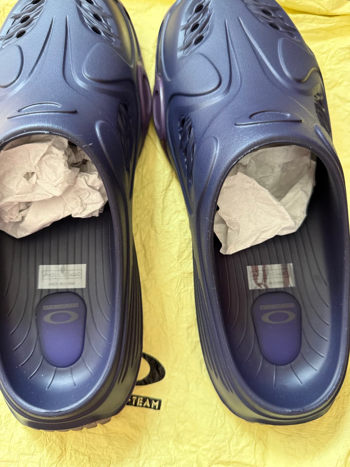 오클리 팩토리 팀 파구로 슬라이드 이브닝 블랙베리 상품이미지3