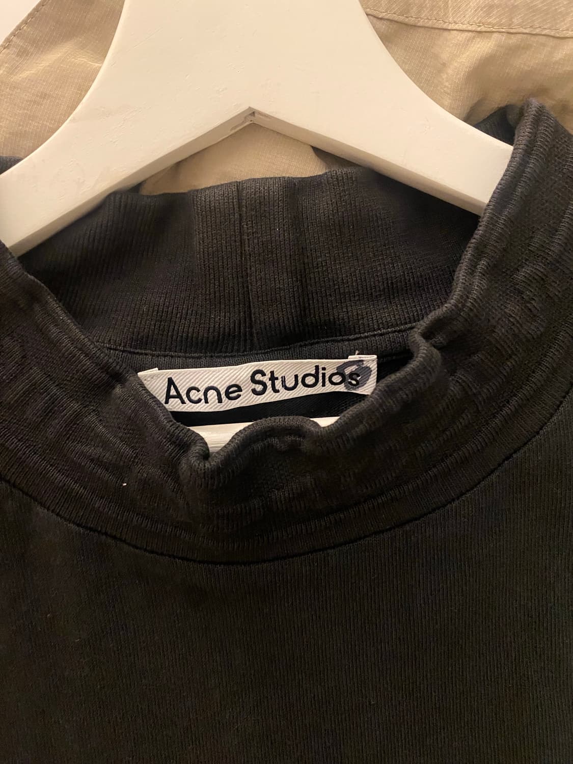 아크네스튜디오 Acne Studios 블랙 티셔츠 상품이미지3